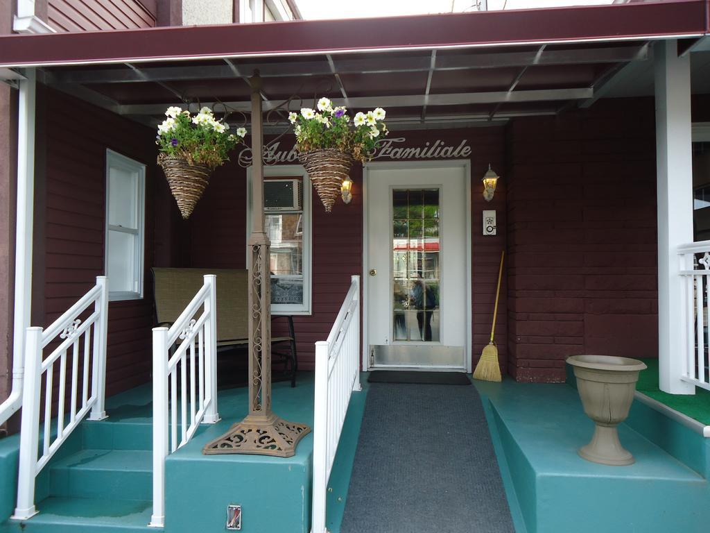 Auberge Familiale La Veranda Trois-Rivières エクステリア 写真