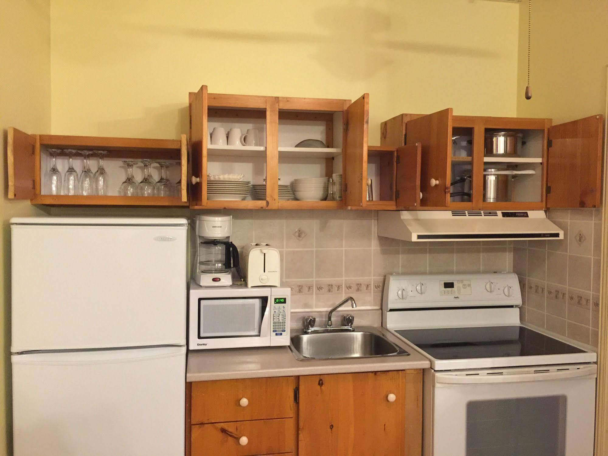 Auberge Familiale La Veranda Trois-Rivières エクステリア 写真